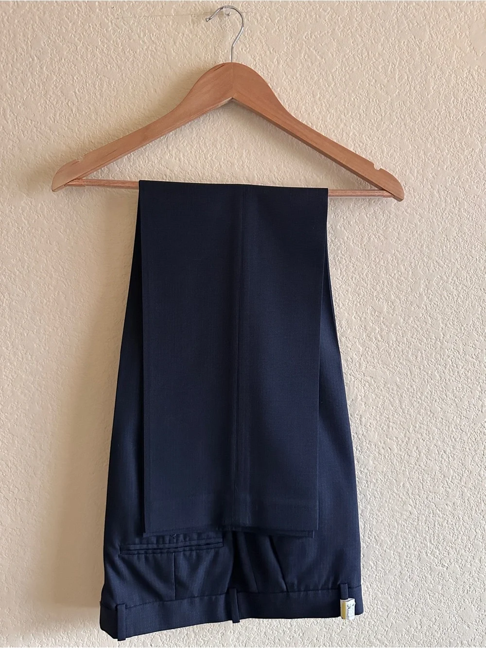 Perry Ellis Large Vest with matching Pants. Waist 32, Length 30